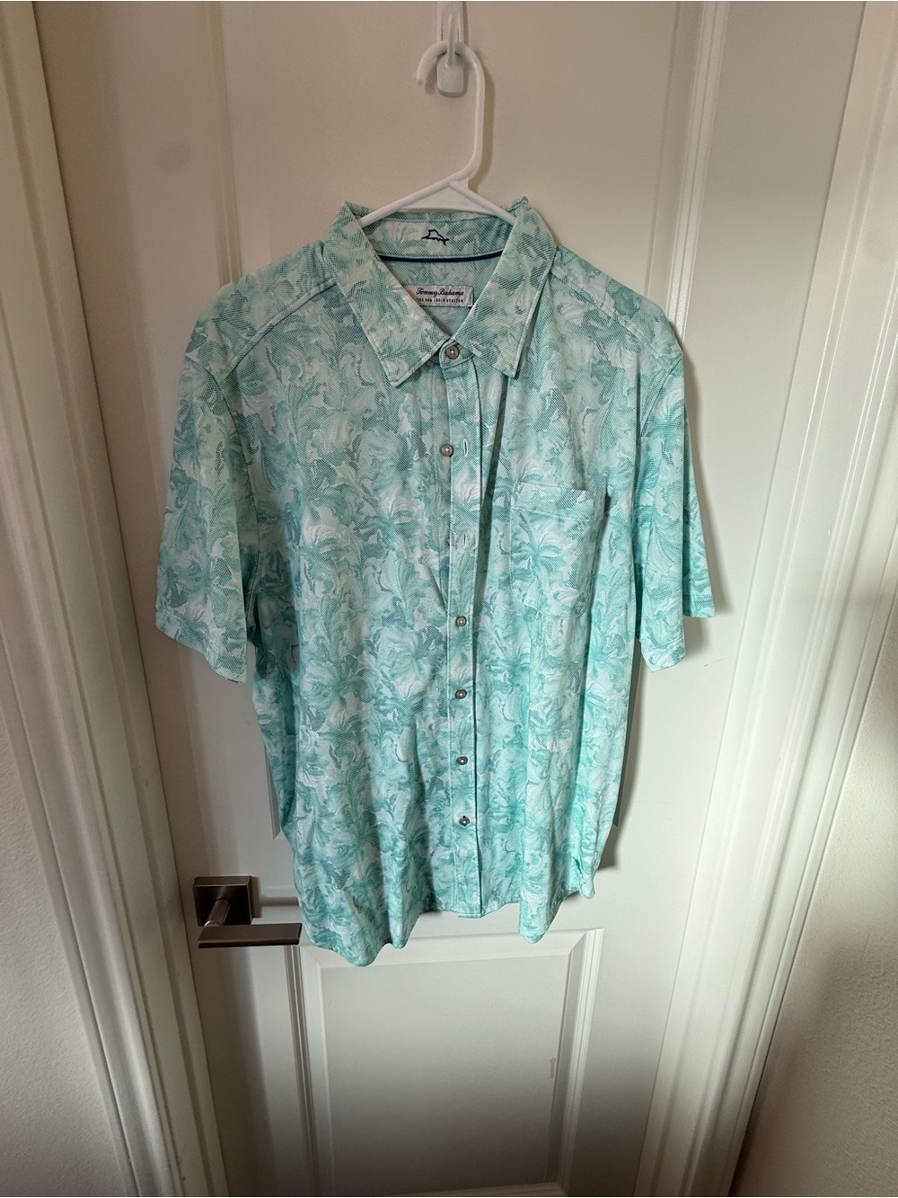 Tommy Bahama Light Aqua Tropical Print Short-Sleeve Button-Up